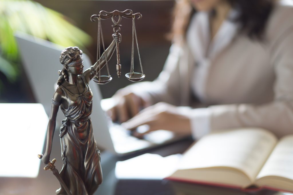Considering switching lawyers during your injury case? A Queens personal injury lawyer at Bardizbanian & Associates, P.C., offers free consultations and second opinions. Get the representation you deserve!